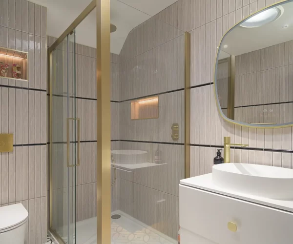 Bathroom - 4 Thorne Close Henley