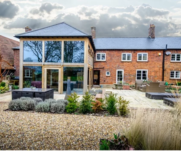 be844b_34f0d0f7c2ec4fada9a61883f8185136~mv2