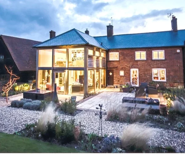 be844b_3dfd3ded4f7c4e6089a1c2132047ad1c~mv2